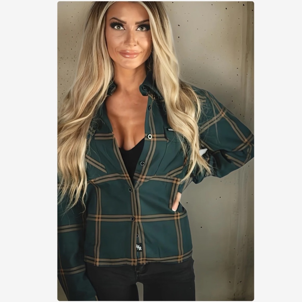 NWT Women’s Rebel Reaper Creator Flannel